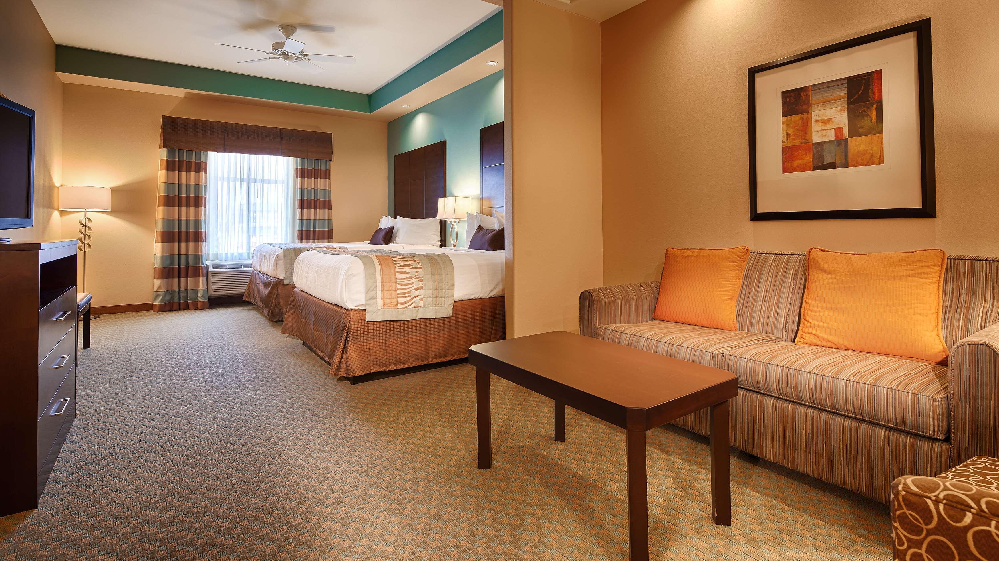 Best Western Plus Midland Suites Ngoại thất bức ảnh