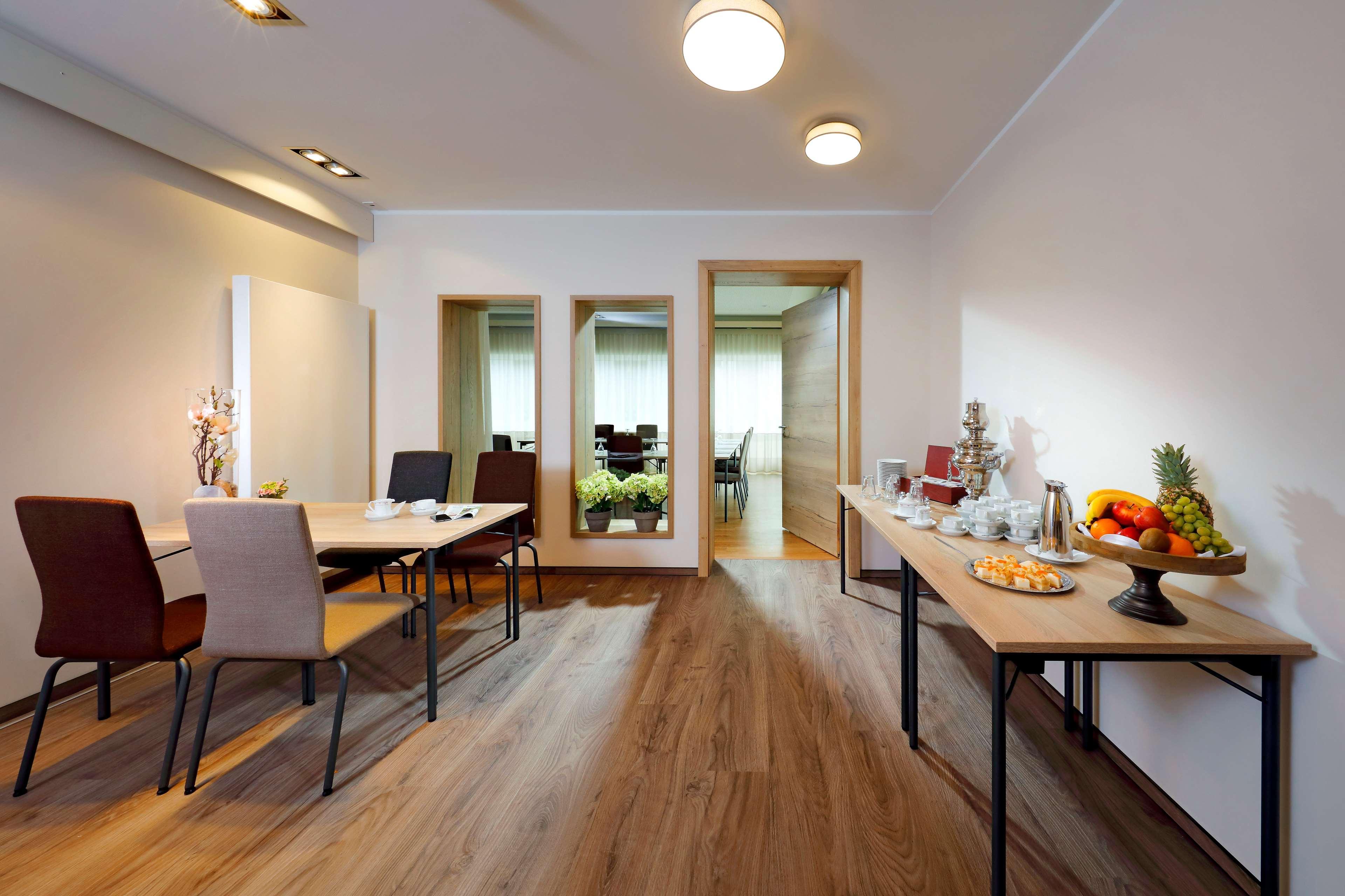 Best Western Plus Midland Suites Ngoại thất bức ảnh